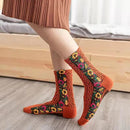 Meias Florais Bordadas a Mão Vintage | Kit 5 Pares